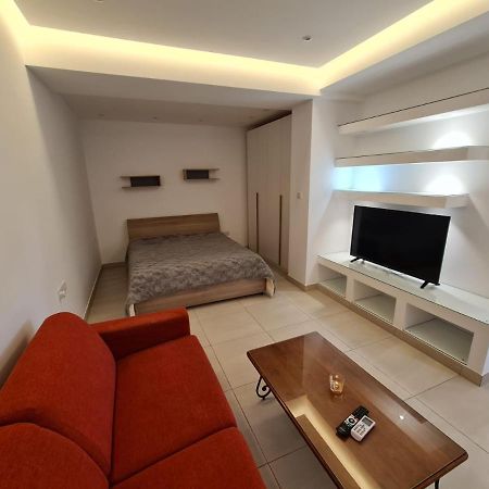 Crescent Corner Apartment เซนต์พอลส์เบย์ ภายนอก รูปภาพ